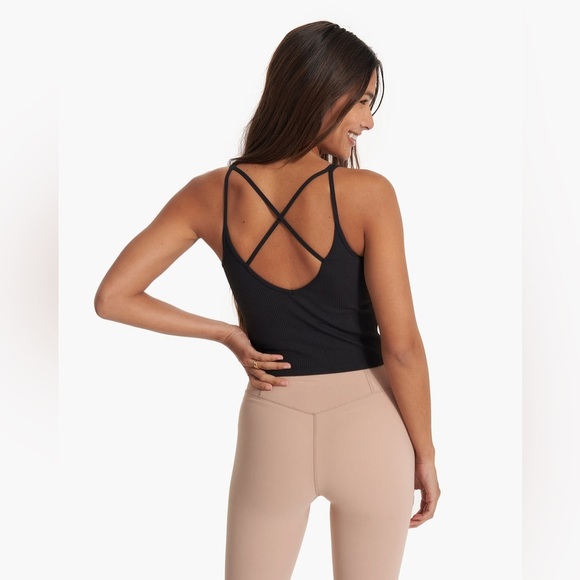 Vuori Rib Crop Tank - Picture 3 of 4